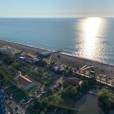 Апартаменти Orbi City Land Батумі Екстер'єр фото